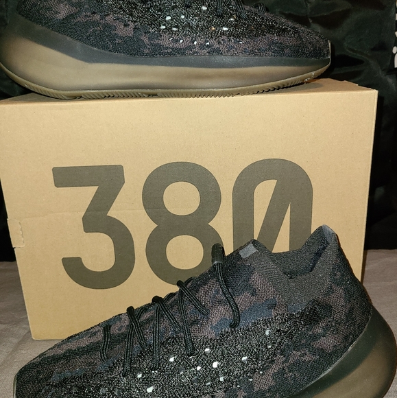 Yeezys - Picture 2 of 3